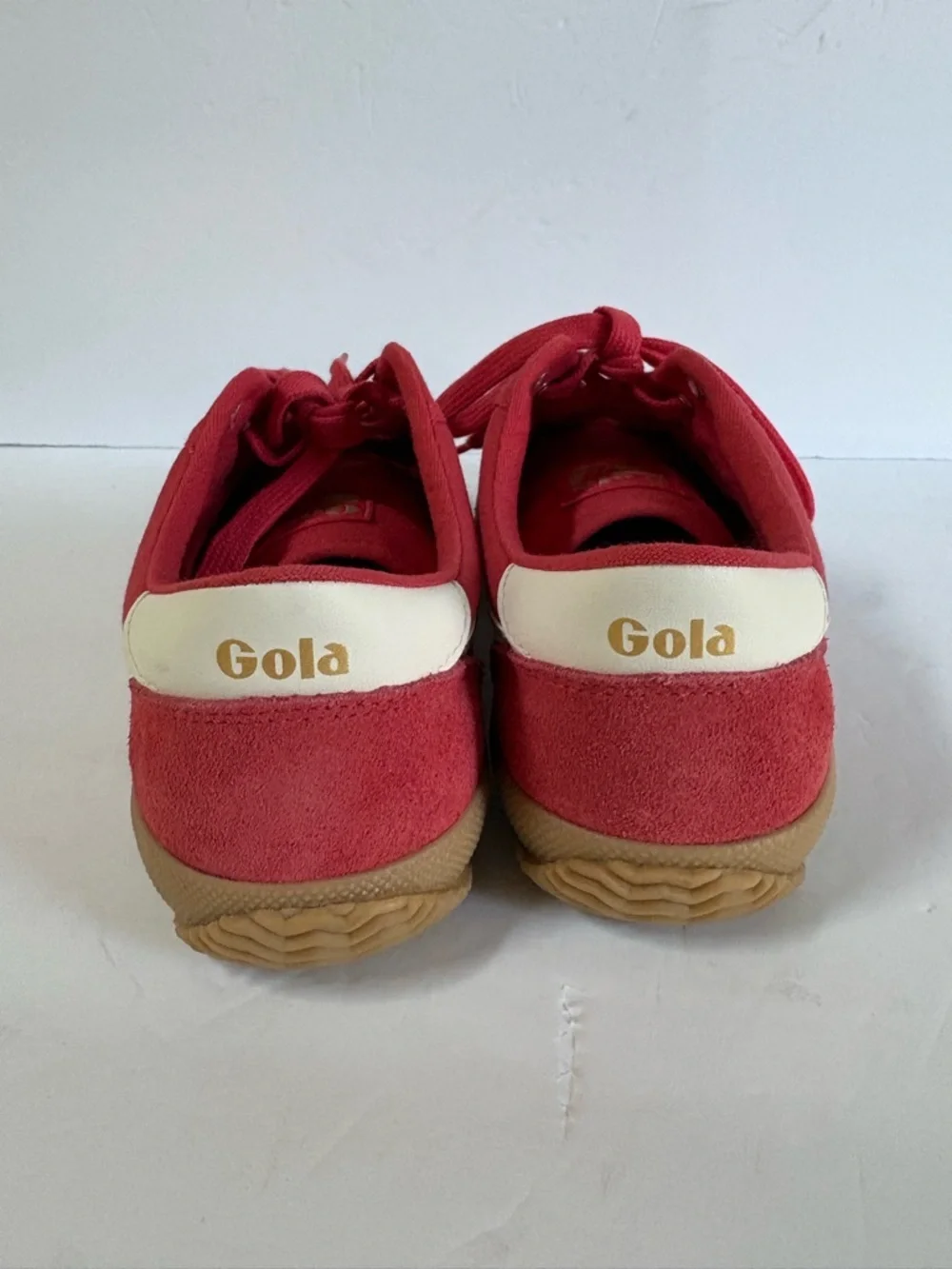 NWT Gola Badminton Court Sneakers Size 8 Women’s